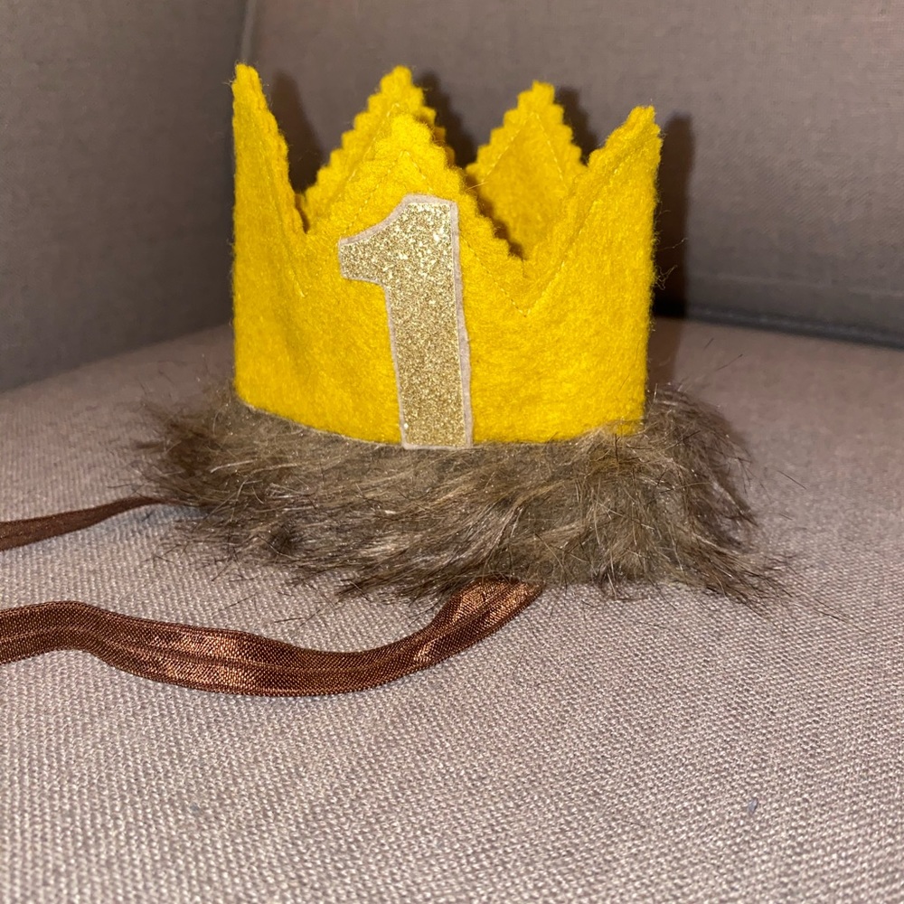 Birthday One Crown